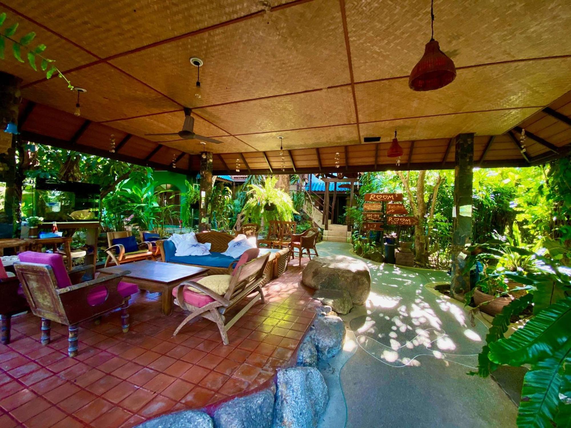Shanti Lodge Phuket Чалонг Екстериор снимка