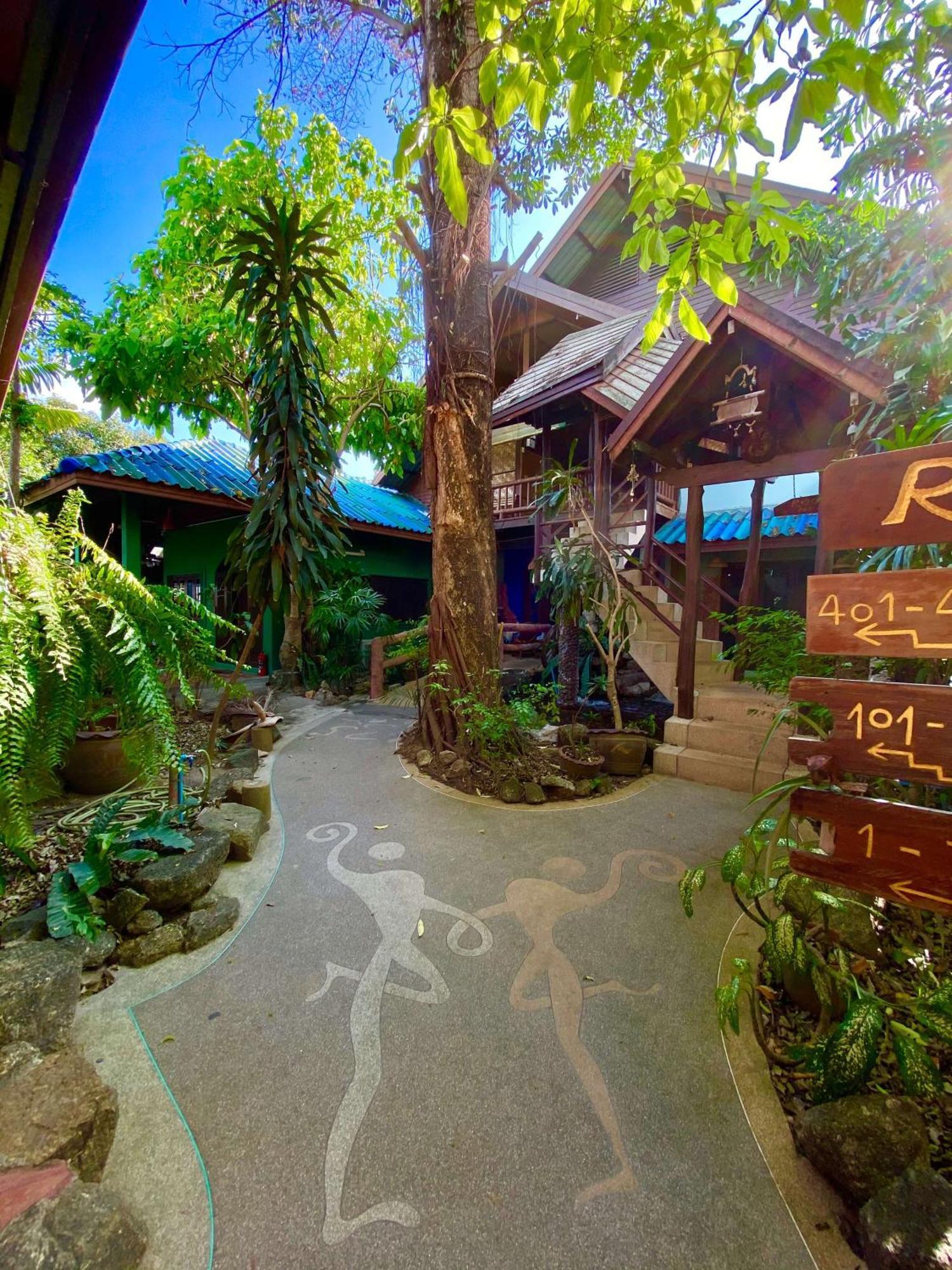 Shanti Lodge Phuket Чалонг Екстериор снимка