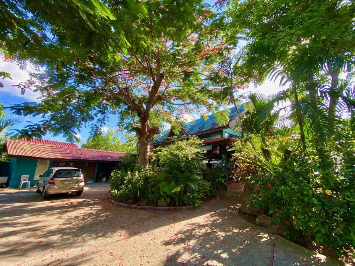 Shanti Lodge Phuket Чалонг Екстериор снимка